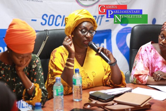 Hon Fatoumatta Njai in yellow © GPN